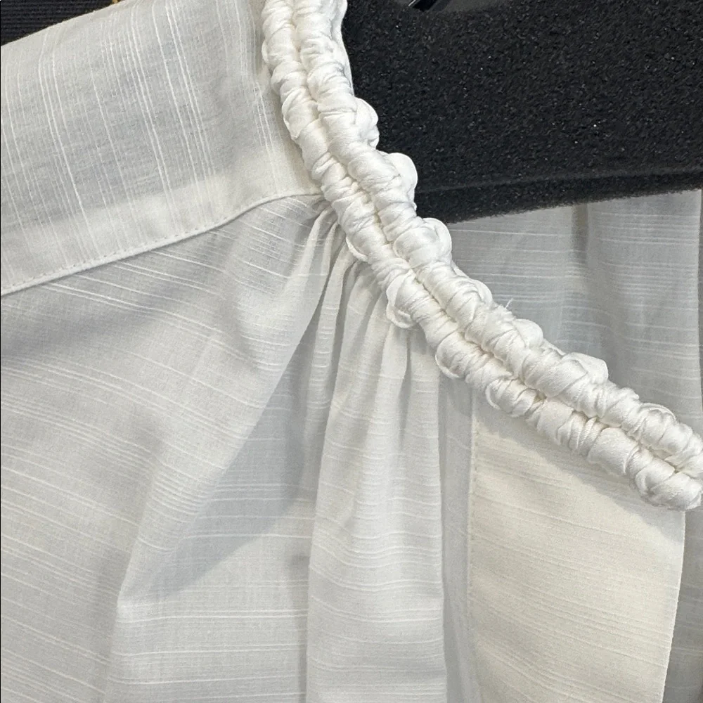 Vince Elegant White Women's Top. Ladies 1X - Picture 6 of 15